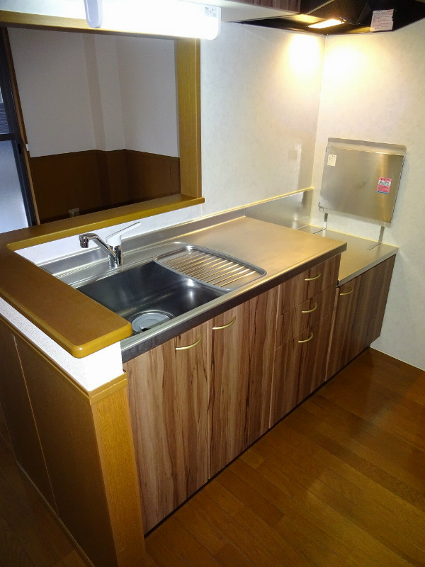 トリアード キッチン