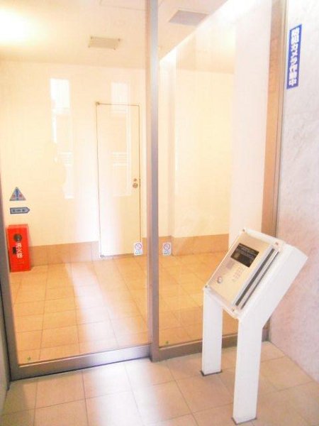 Brillia三鷹　 玄関