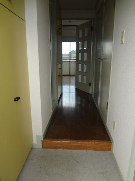 ドミセフィールⅡ 玄関