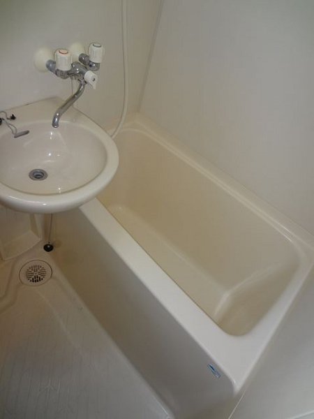 ドミセフィールⅡ 風呂画像