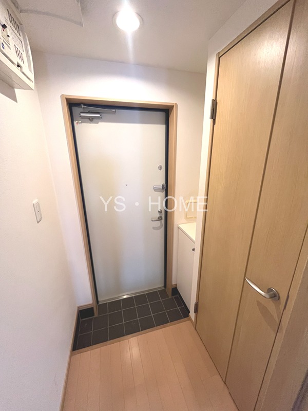 ＤＹＮＡ武蔵野 玄関