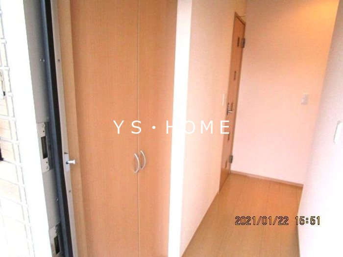 パルテール三鷹 玄関