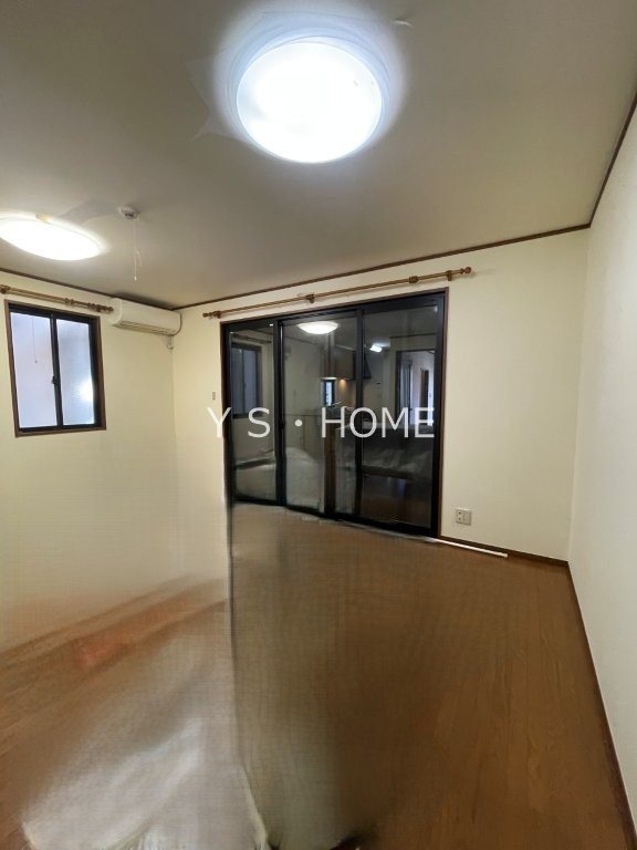 Kテラスハウス（前原町4-15テラスハウス） リビング