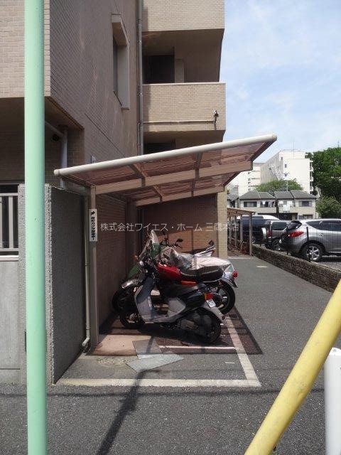 ヴィラ・フロレスタ その他2