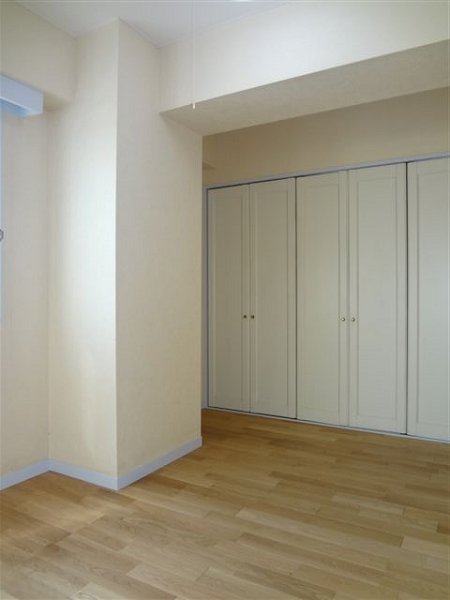 ラ・ルース国立 玄関