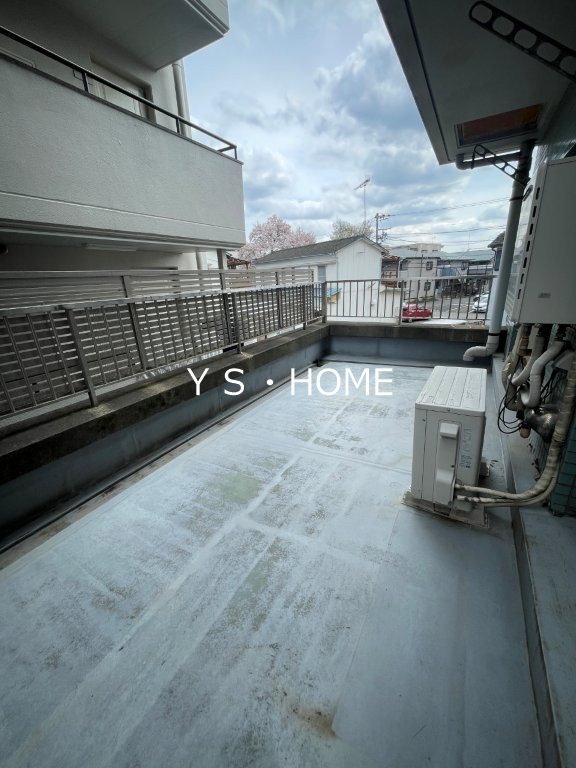 ラ・ルース国立 ベランダ