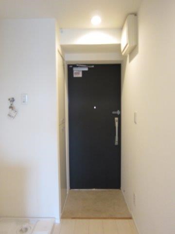 コロネット小金井緑 玄関