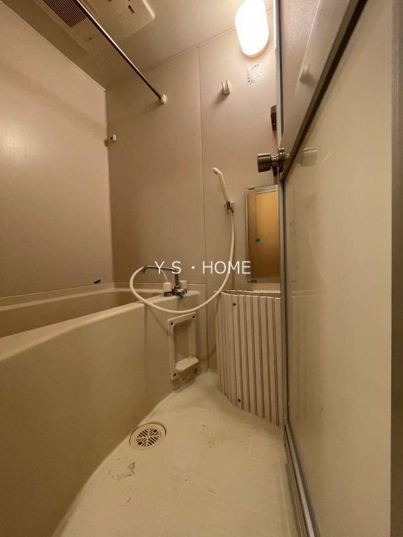 as　Cabins 風呂画像