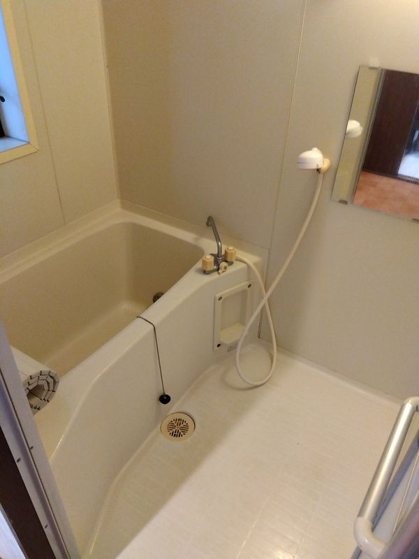 谷保テラスハウス 風呂画像