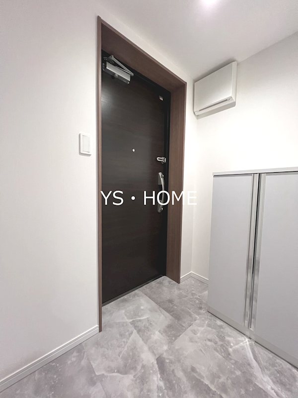 THE PALMS MUSE新江古田 玄関