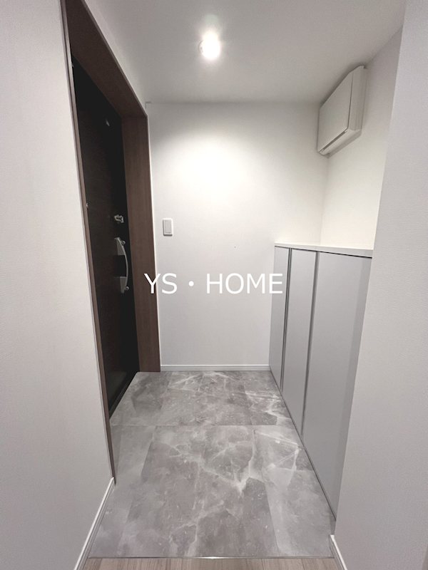 THE PALMS MUSE新江古田 玄関