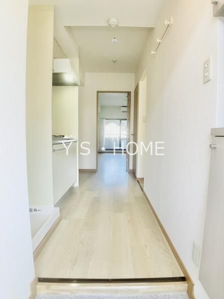 オクト・フラッツ・Ｋ 玄関