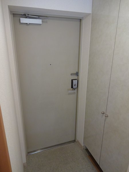 連雀グリーンヒルズ 玄関