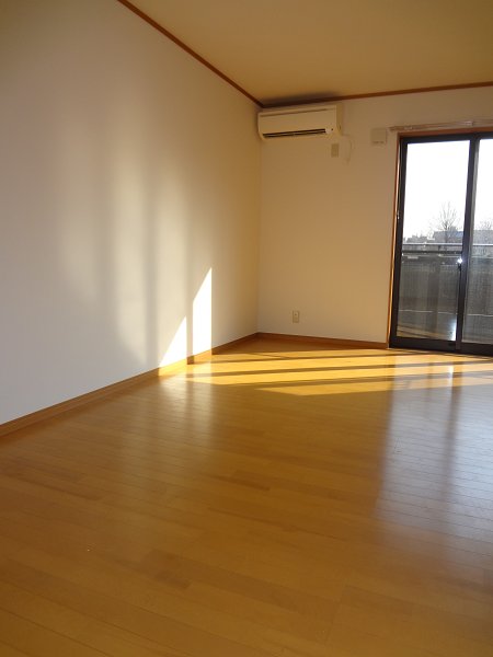 カトル・セゾン    リビング