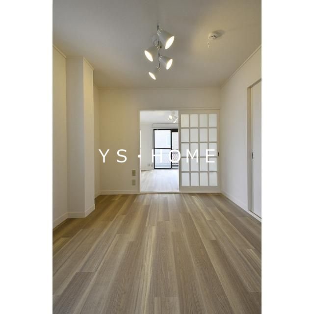 ブライト・ルシヨン リビング