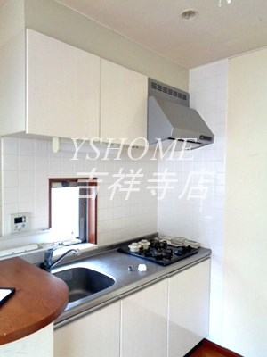 カーサエスト吉祥寺　 キッチン