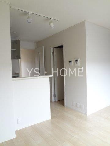 グレージュ下連雀  リビング