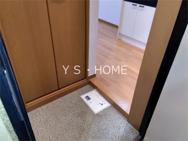 ビジュー府中 玄関