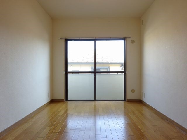 ロイヤルハウスＫ－ＴＷＯ ベッドルーム