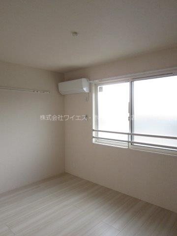 ウォールナッツガーデン ベッドルーム