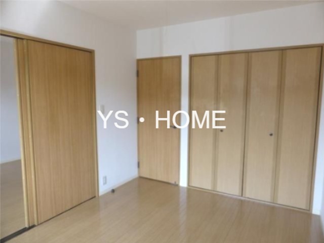 ソリアード本町 ベッドルーム