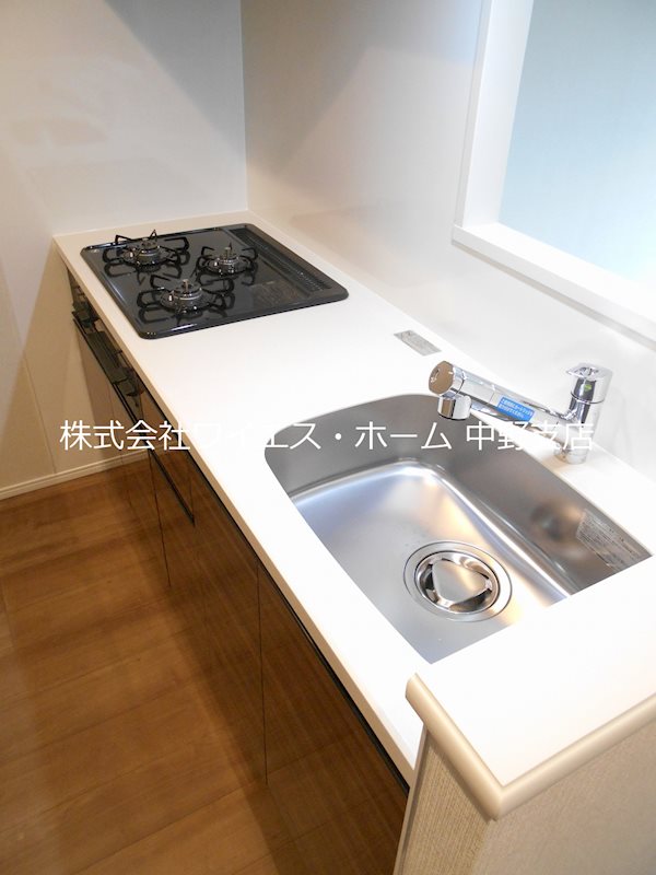 タンドリュクスプレミアム キッチン