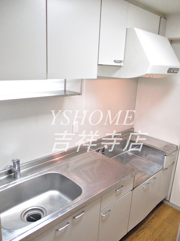 ハイエスト荻窪 キッチン