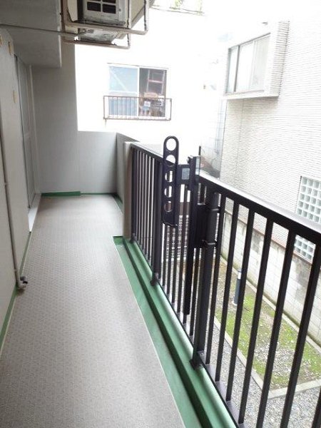 コーボック新小金井 ベランダ