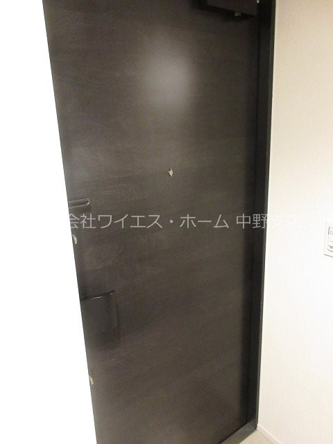 ラ・ミアカーサ東中野 玄関