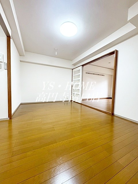 第５シュベルニー  リビング