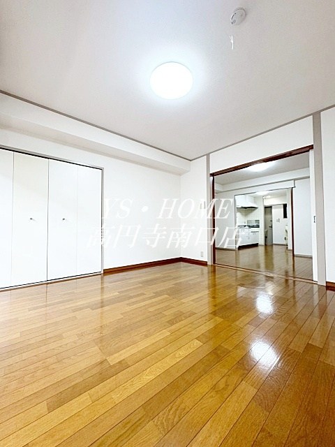 第５シュベルニー  ベッドルーム