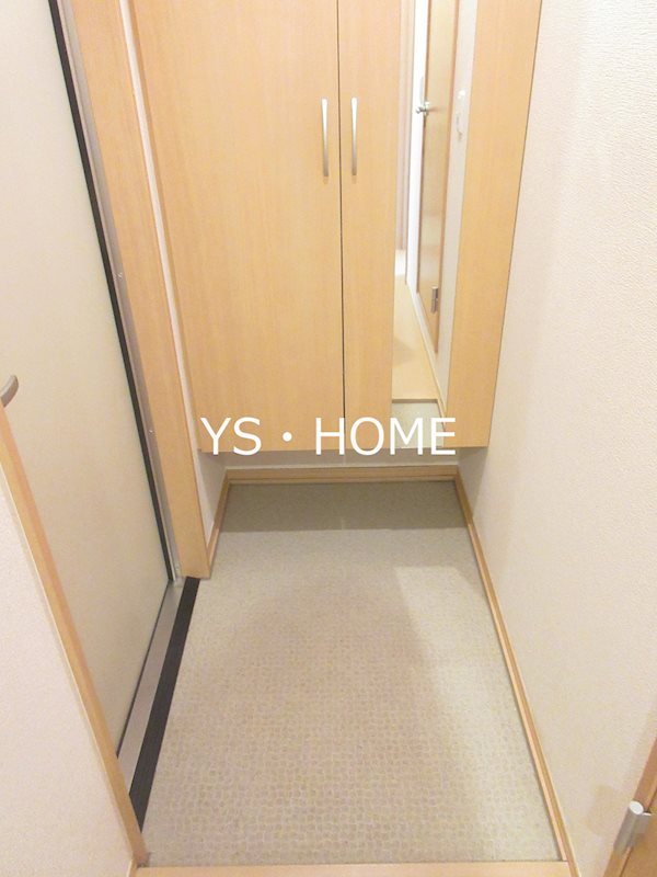 ハウス江原 玄関