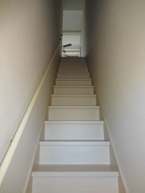 武蔵野テラス　　 玄関