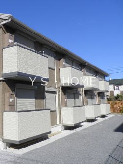 ティルタ　サリ ベランダ