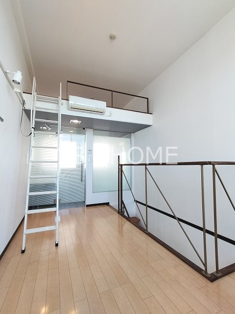 BRAVI ベッドルーム