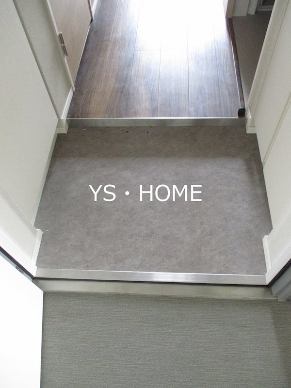 プラウドフラット中野 玄関