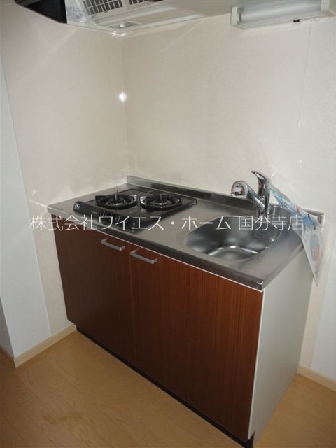 ボヤージュ・アン・バトー キッチン