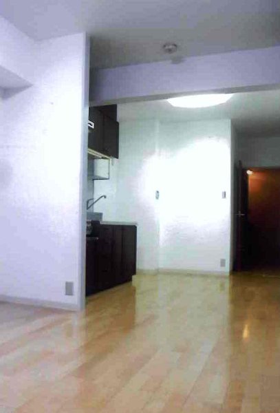 プライムアーバン武蔵小金井 リビング