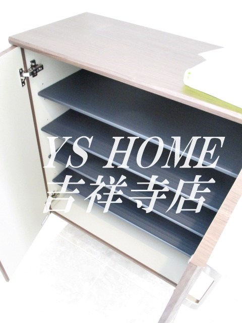 Jasmine（ジャスミン） 玄関