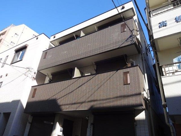 グロー　リッチ 外観