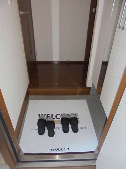 フリージア 玄関