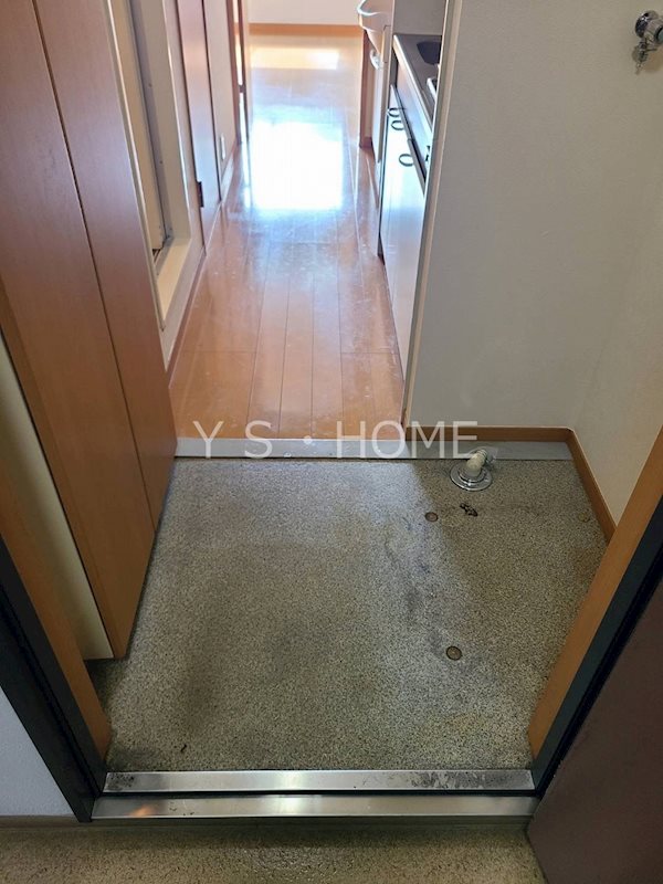 メゾン・ド・エクレール 玄関