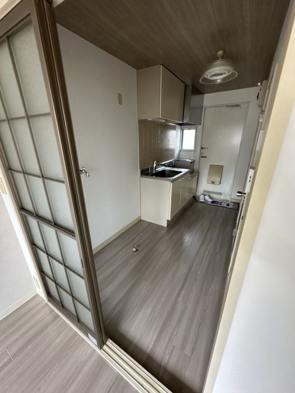 ヴィラヴォンヴェール 玄関