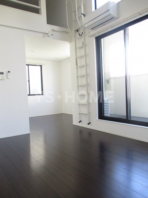 西荻ミッドガーデン  リビング