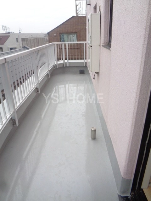 ローカス四面道 ベランダ