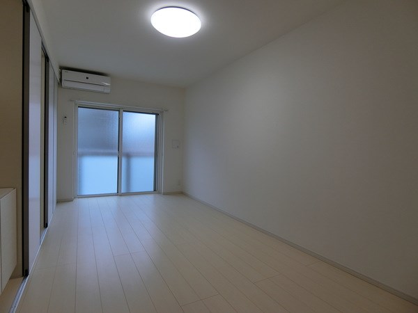 リブリ・ルミエイトⅡ ベランダ