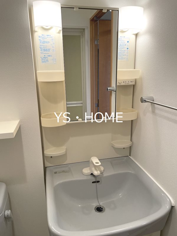 ラ・フェニーチェⅡ   その他2