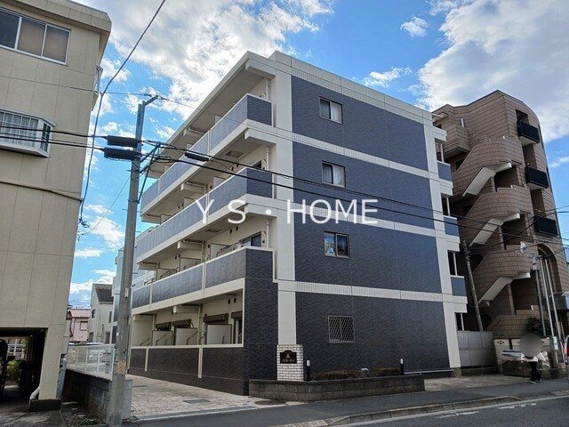 ジェン・ルー 外観