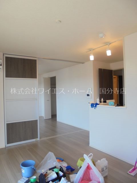 カーサ　ビアンコ リビング