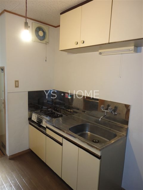 メゾン梨里 キッチン